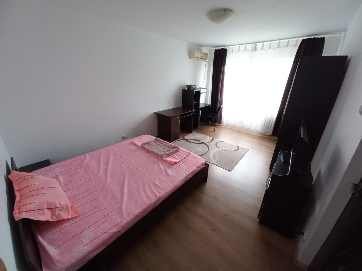 Studio Gorjului Bukarest Exteriör bild