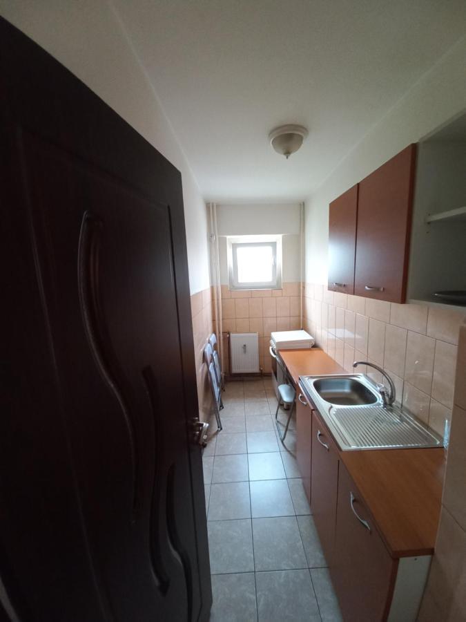 Studio Gorjului Bukarest Exteriör bild